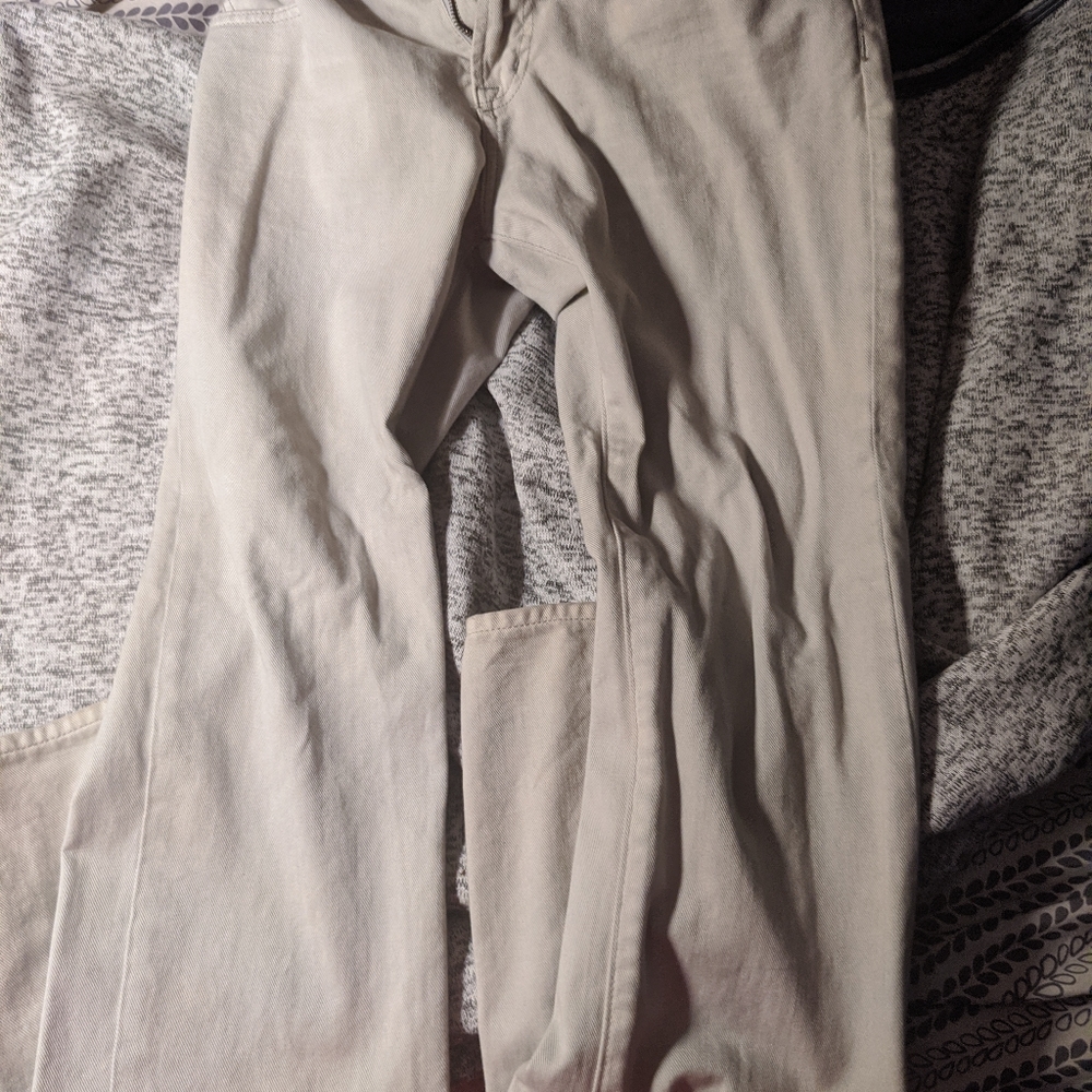 American eagle cream jeans